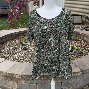 ✨LuLaRoe Multicolored Geometric Print Perfect Tunic Tee, NWT
